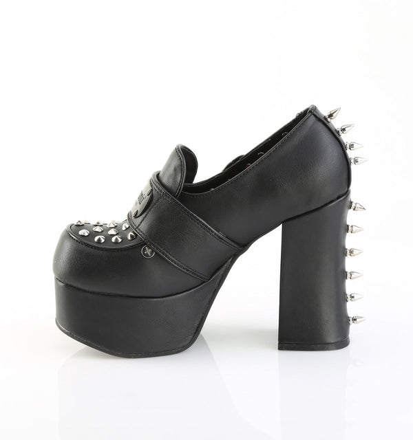 CHARADE-32 Plateau Pumps mit Nieten und Schiebeschloss von DemoniaCult – Ansicht 3